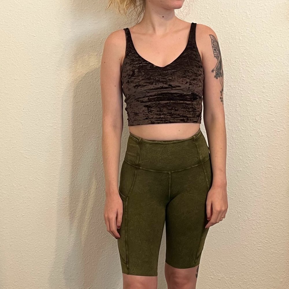 Lululemon Fast & Free 10" bike shorts